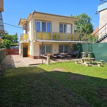 Ada 2 Apartmanhaz Hajdúszoboszló Exterior foto